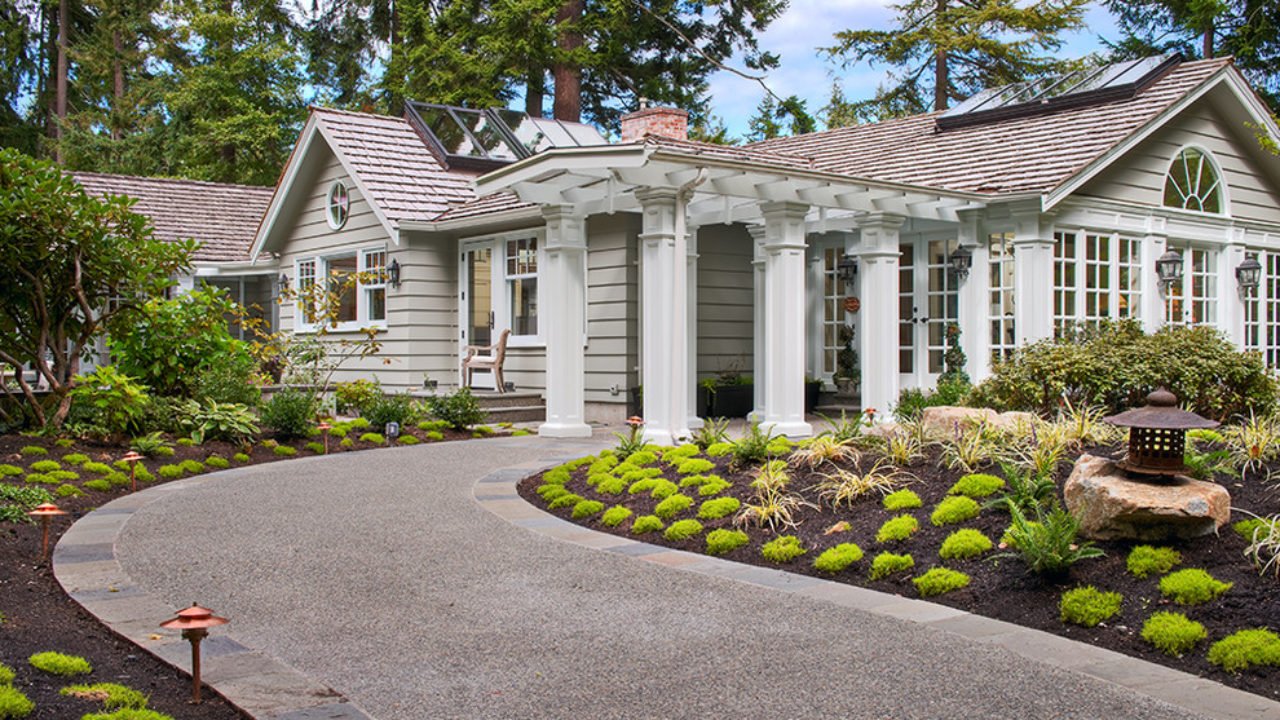 Exposing Style: A Guide To Choosing And Installing Aggregate Driveways